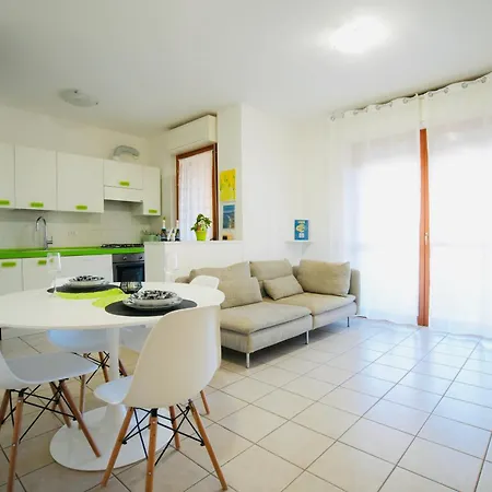 Central House Near The Airport And Beach Fiumicino Exterior photo