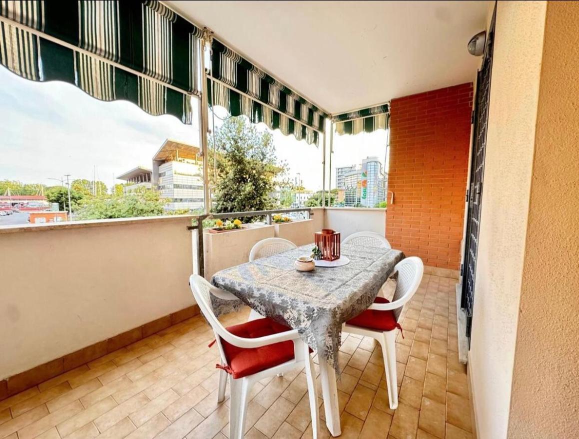 Apartment House Near The Airport And *